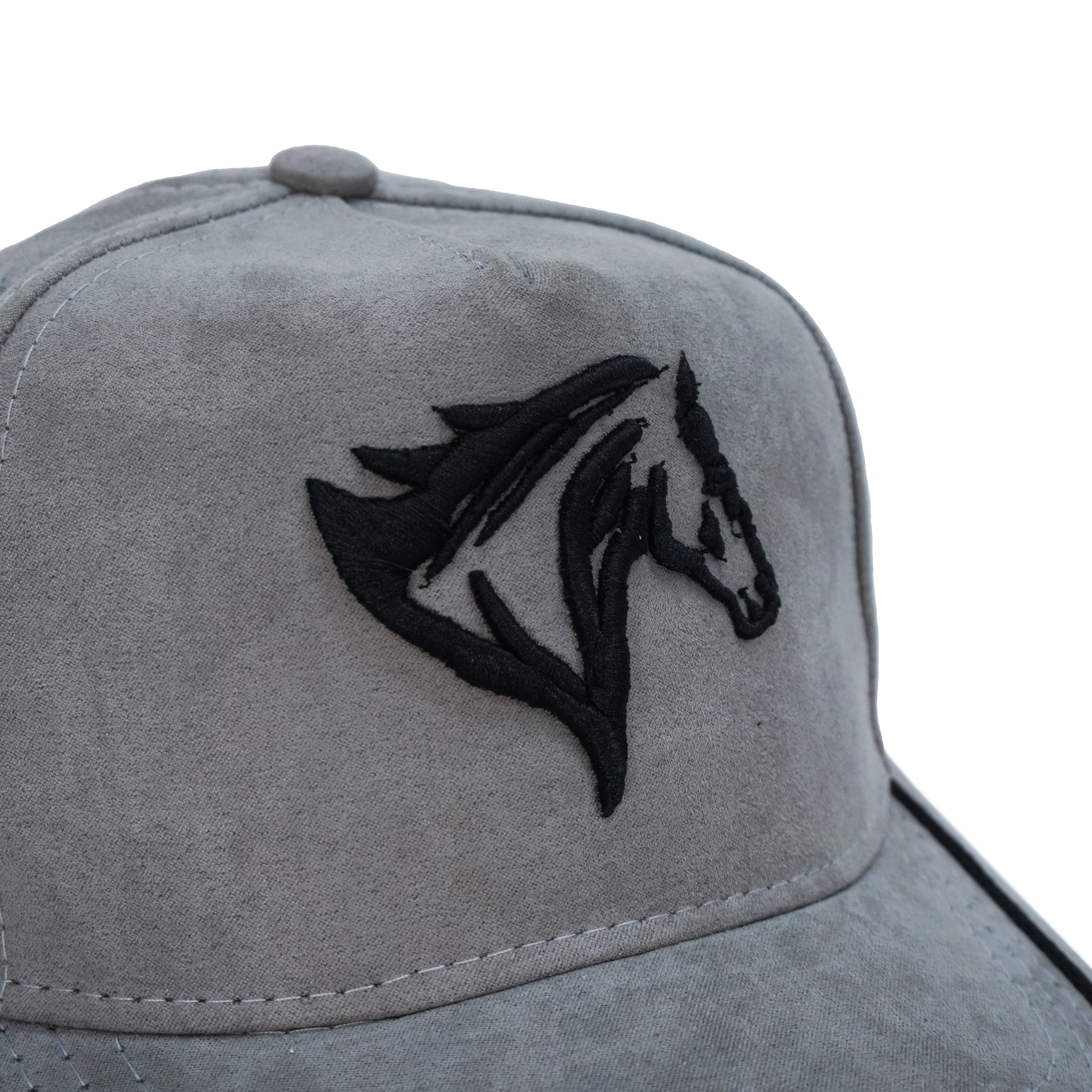 Gorra Gris Negro Agropecuaria – Bordado Caballo