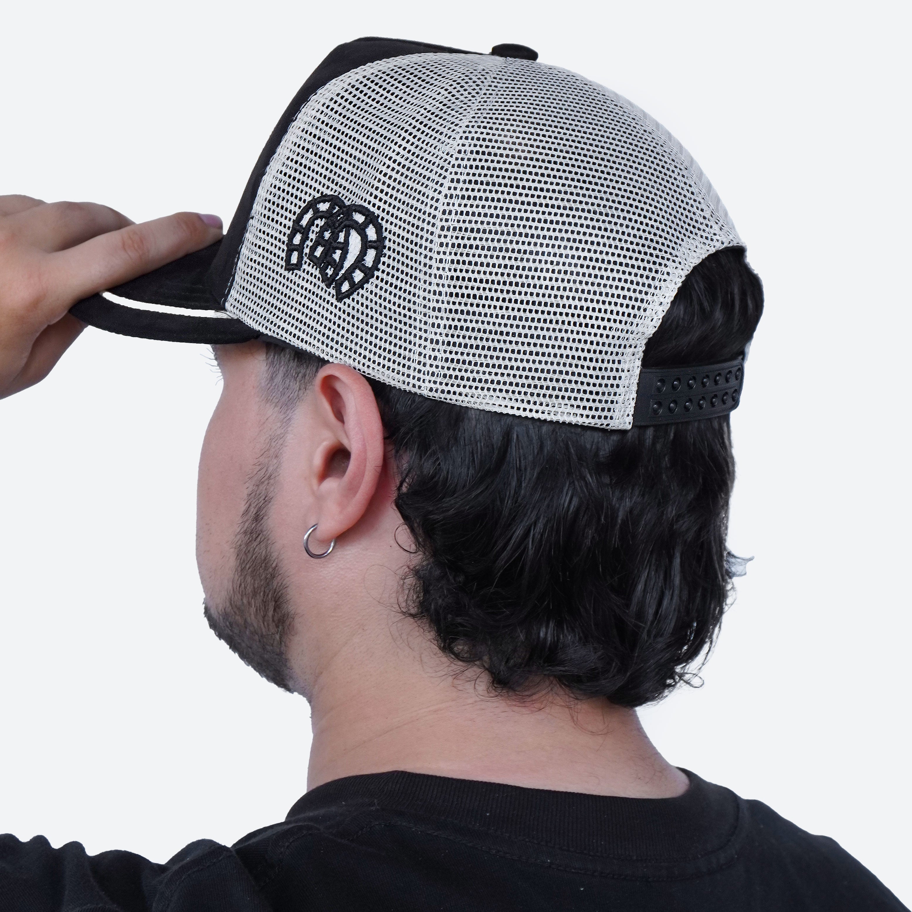 Gorra Negro Beige Agropecuaria – Bordado Caballo