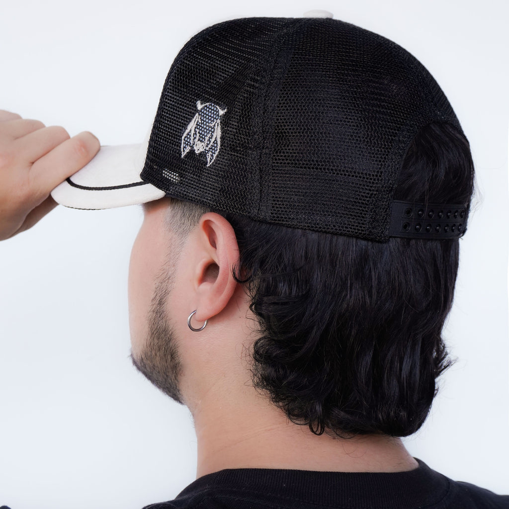 Gorra Beige Agropecuaria – Bordado Toro