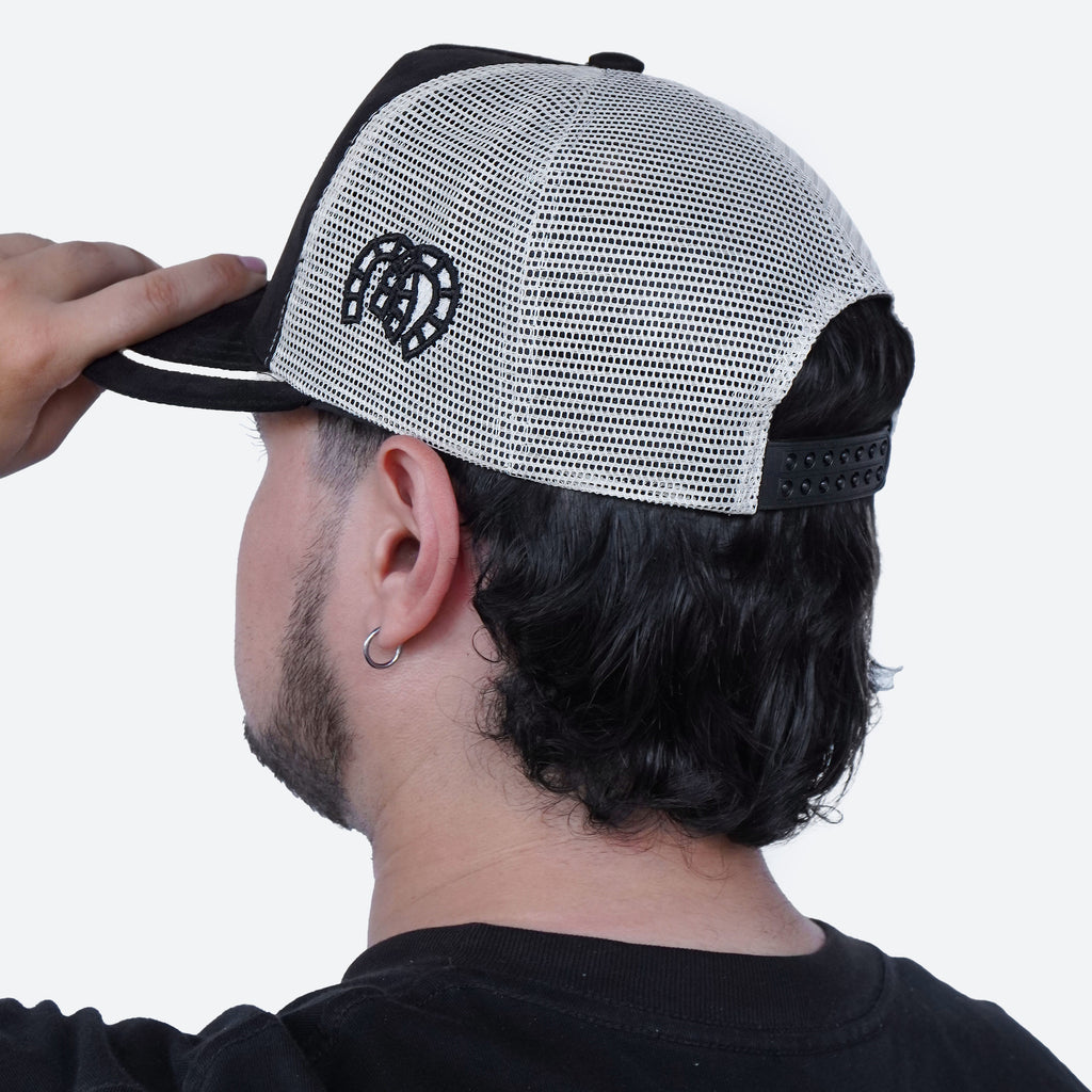 Gorra Negro Beige Agropecuaria – Bordado Caballo